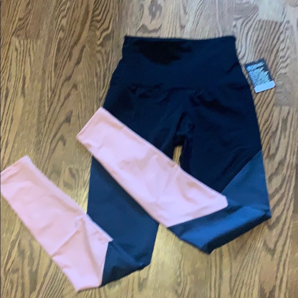 Onzie color block legging high waist new with tags